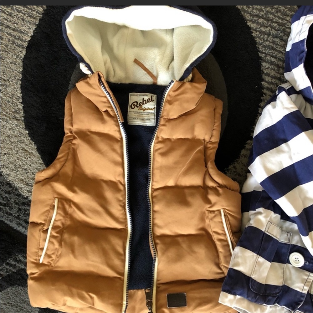 Three-year-old kids vest